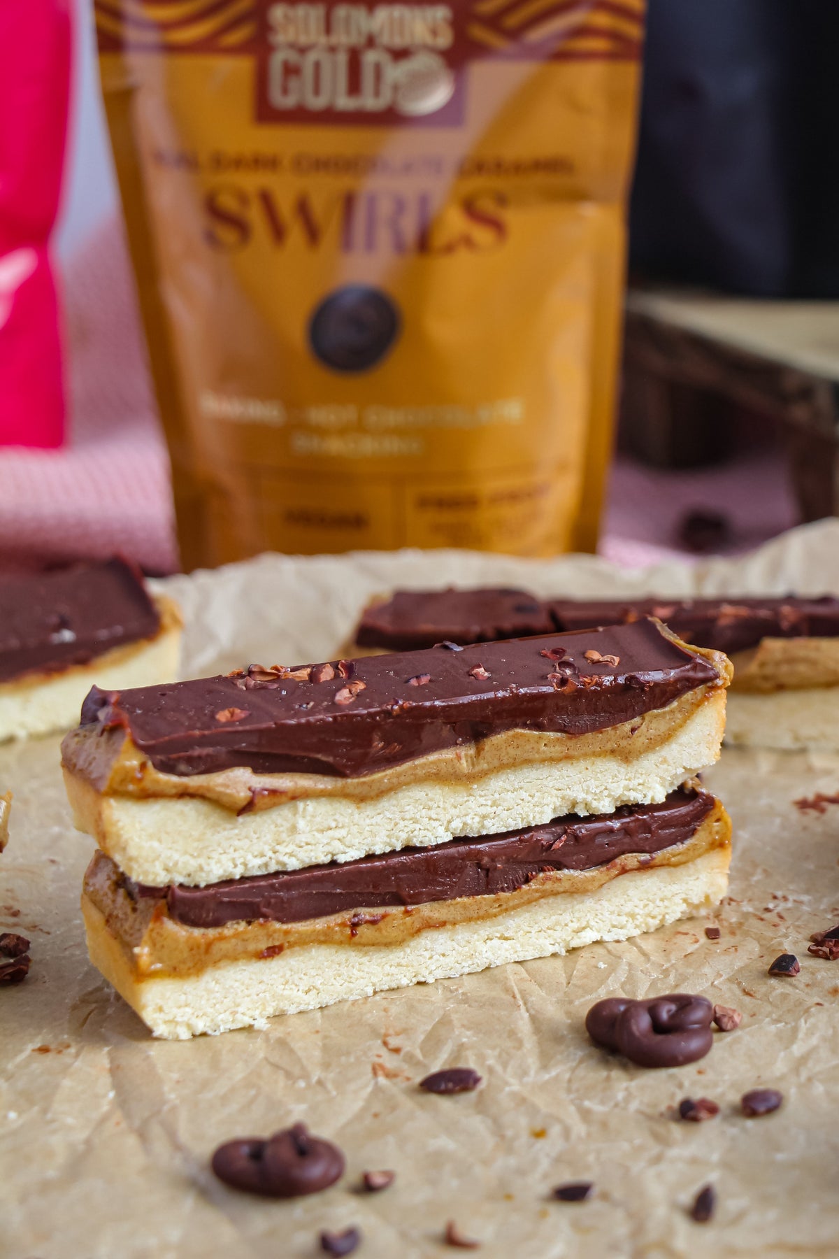 Recipe: Caramel vegan Twix bars