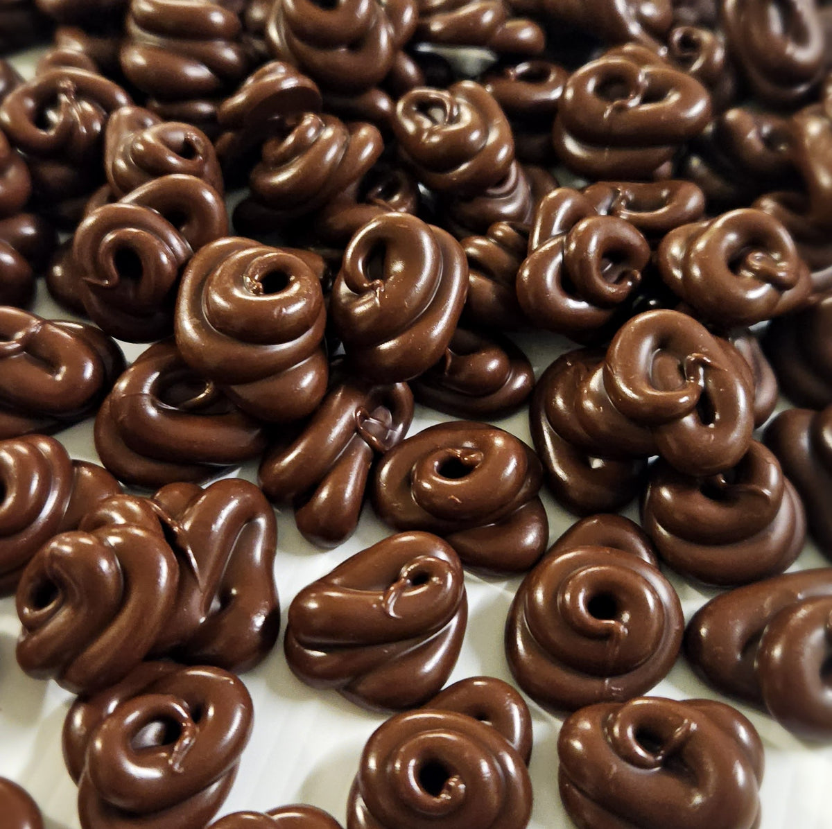 Soly's Chocolate Swirls 70% Cacao, 500g & 2kg - Refined Sugar Free